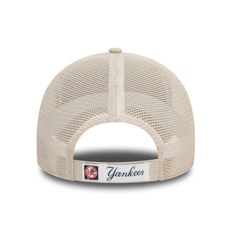 https://cityfashion.ma/29597-large_default/casquette-trucker-home-field-9-forty-ny-beige.jpg
