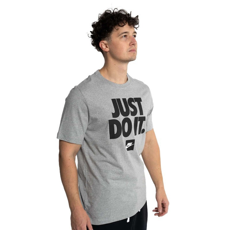 T-shirt Nike Homme Gris Clair Slogan 'JUST DO IT.' Logo Noir  DZ2989-063