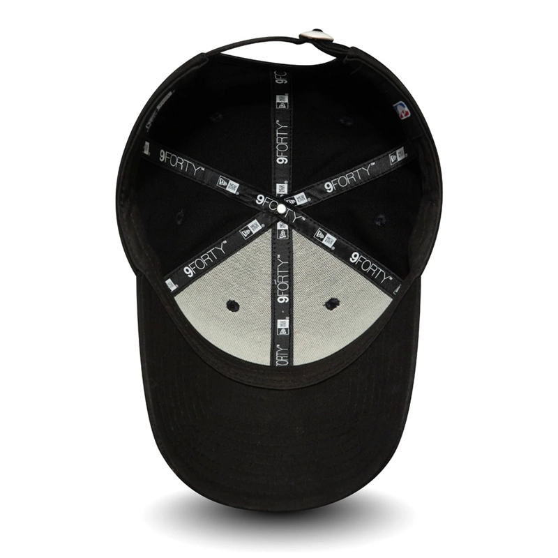 https://cityfashion.ma/29639-large_default/casquette-9forty-la-lakers-outline.jpg