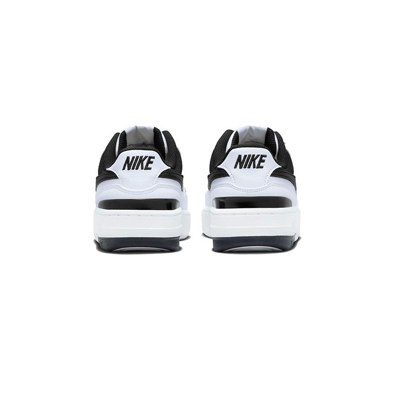 Chaussures Nike Gamma Force Blanches pour Homme - DX9176-100