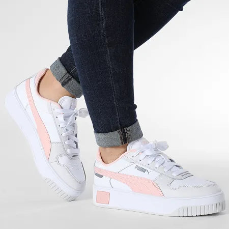 Chaussures Femme PUMA CARINA STREET Blanches 389390-05
