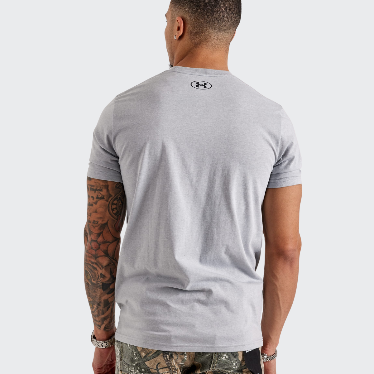 T-shirt Sport Homme Gris Under Armour UA Boxed, Confort et Style Quotidien