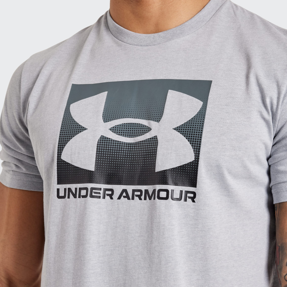 T-shirt Sport Homme Gris Under Armour UA Boxed, Confort et Style Quotidien